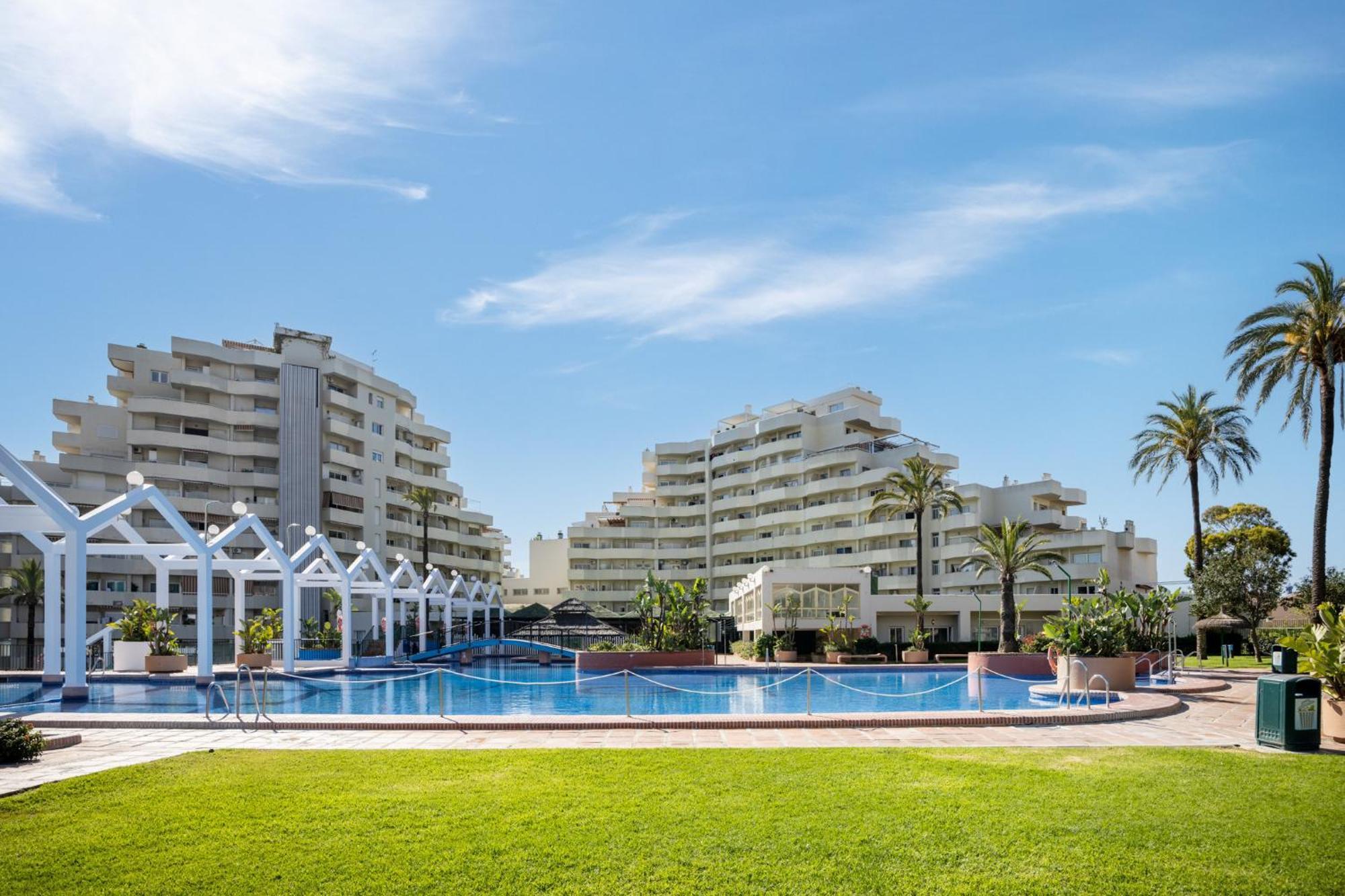 Benalbeach Premium Apartments By Alfresco Stays Benalmádena Eksteriør billede